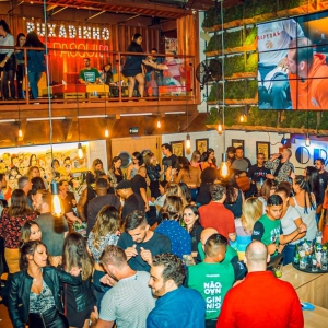Conheça os 9 melhores bares de São Paulo para jogar sinuca com os
